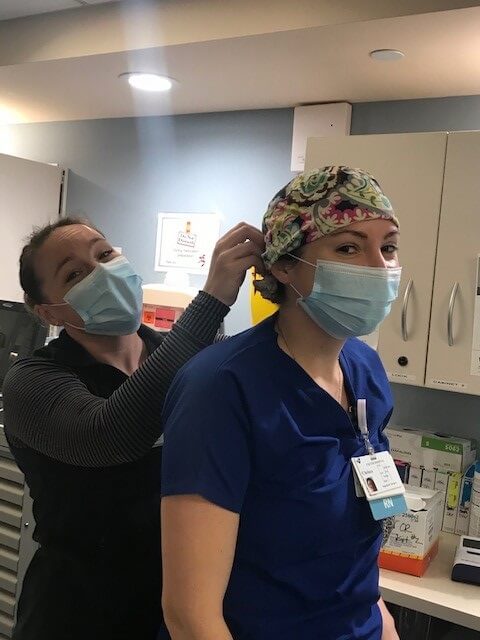 Pacu Nurses helping each other